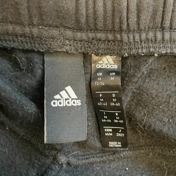 Adidas Athletic Black Women's Fleece Jogger Gym Sweat shorts - Picture 2 of 4